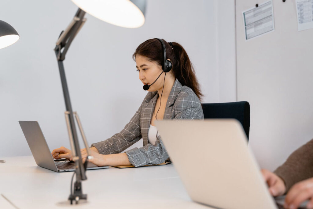 Done-for-You AI Voice Agent vs. DIY: Which Wins?